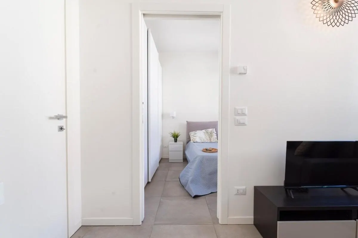 Monviso Sweet Apartment - Near Center - M5 Station Milano