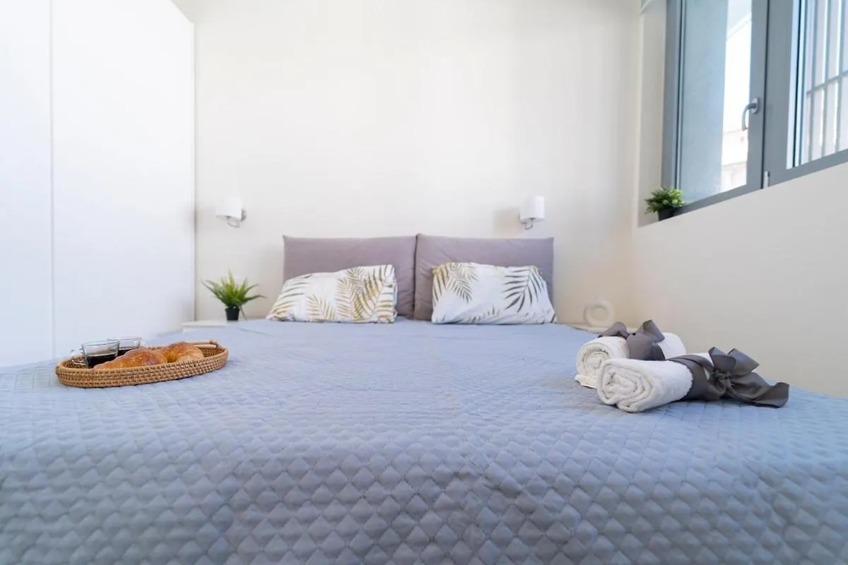 Monviso Sweet Apartment - Near Center - M5 Station 밀라노 이탈리아