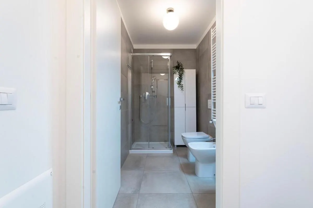 Monviso Sweet Apartment - Near Center - M5 Station Милан Италия